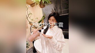 OnlyFans摄影师【Kantaehee】高颜值模特【Nicha】眼镜骚妇，白虎一线天