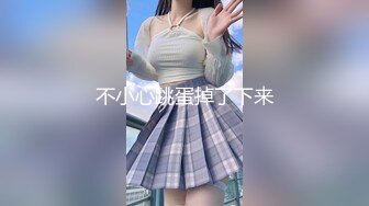 黑_客破_解家庭摄_像头偷_拍❤️家里条件不错的G中学妹房间学习生活高考前压力太大疲倦时 自慰缓解一下学习压力 (1)