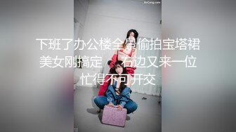 [MP4/2.1GB]群狼求檔Onlyfans百萬粉絲可鹽可甜擼鐵健身教練Yummy露臉私拍啪啪