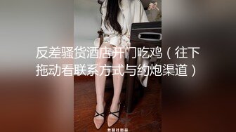 短发漂亮少妇吃鸡啪啪 大白天来到楼梯道光屁屁在地上被无套输出 最后口爆吃精 一点不剩 好反差