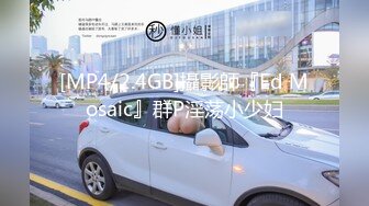 后入极品牛仔少妇，没戴套才是爽